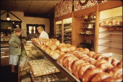 Glenton's Bakery photo 2